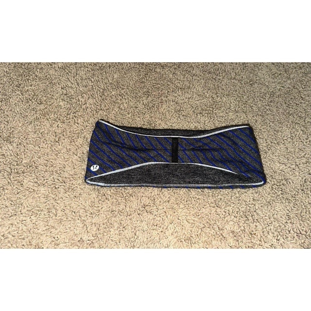 Lululemon Headband Heathered‎ Gray/Black Reversible Running Yoga Sporty Logo.